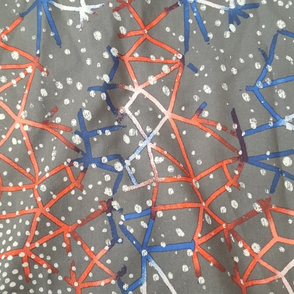 Zella Yoga Strappy Top Grey w/Red and Blue, Small - Picture 2 of 5